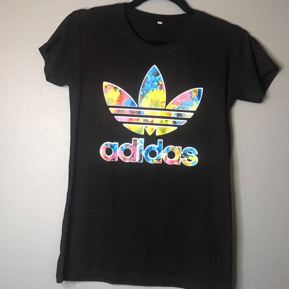 Adidas t shirt